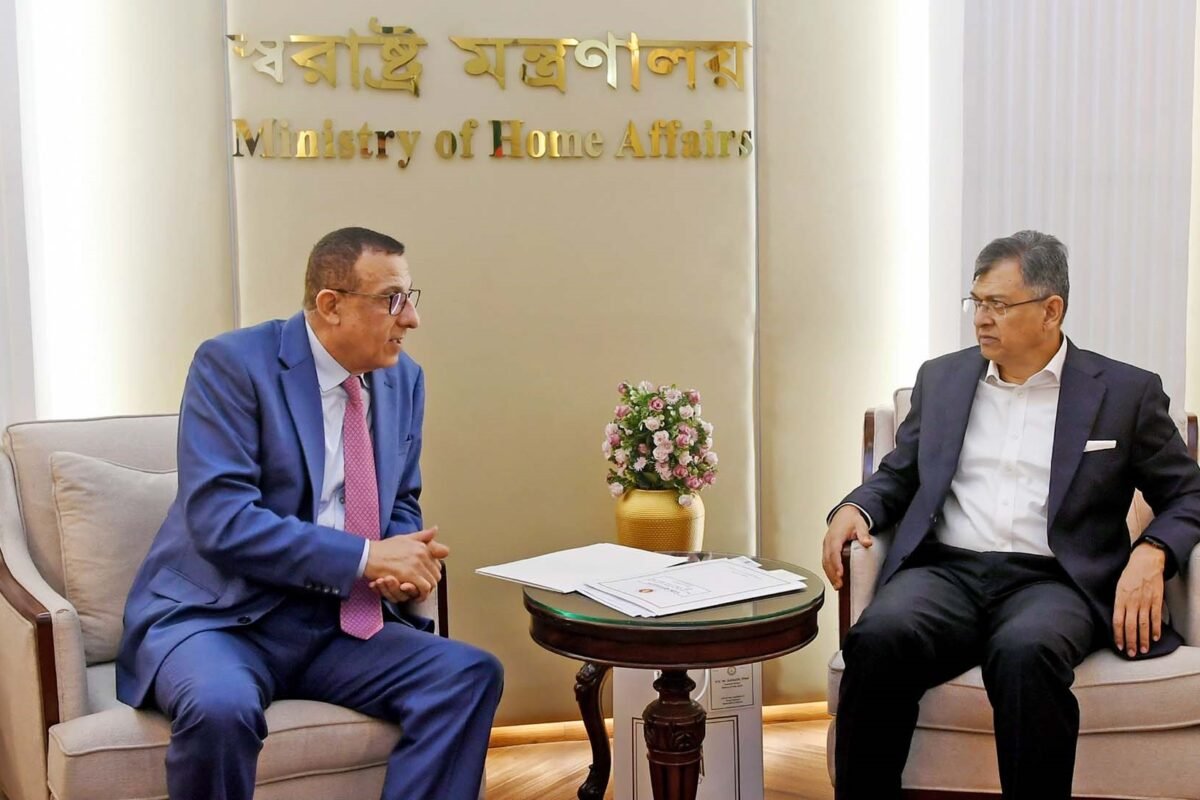 Palestinian Ambassador pays courtesy call on Home Minister