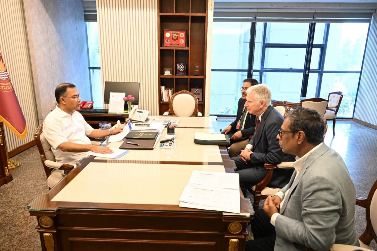 IAPB CEO calls on Prime Minister Tarique Rahman