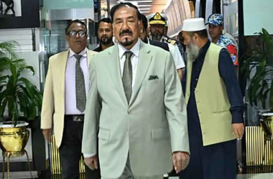 Speaker Hafiz Uddin Ahmed Bir…