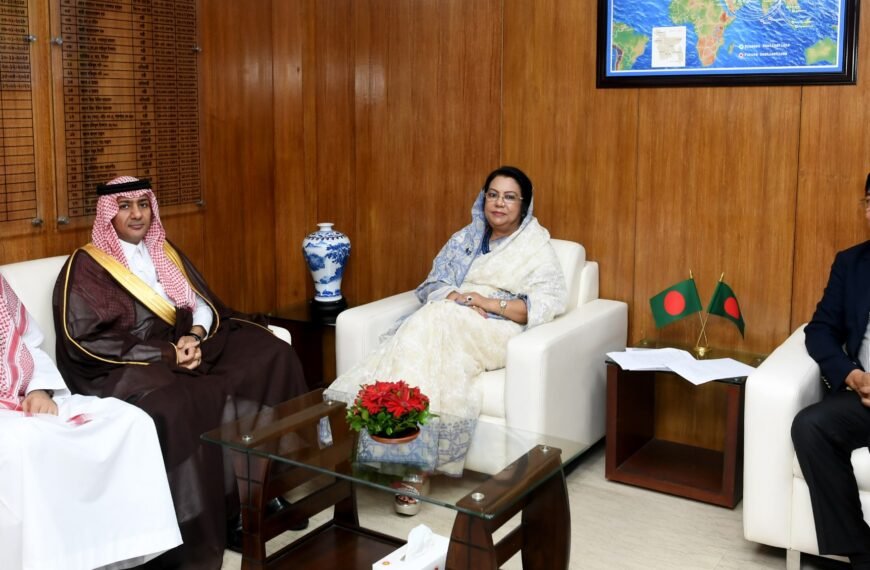 Civil Aviation and Tourism Minister seeks Saudi Ambassador’s cooperation to reduce Hajj expenses