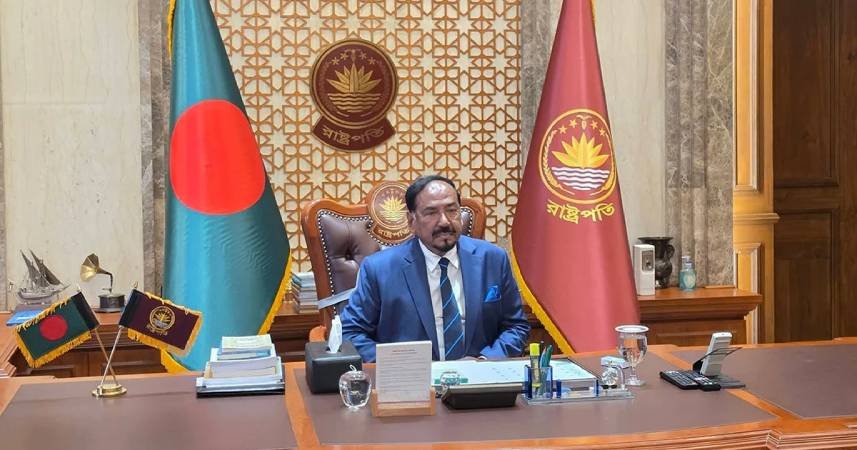 Acting President Hafiz Uddin Ahmed begins official activities at Bangabhaban