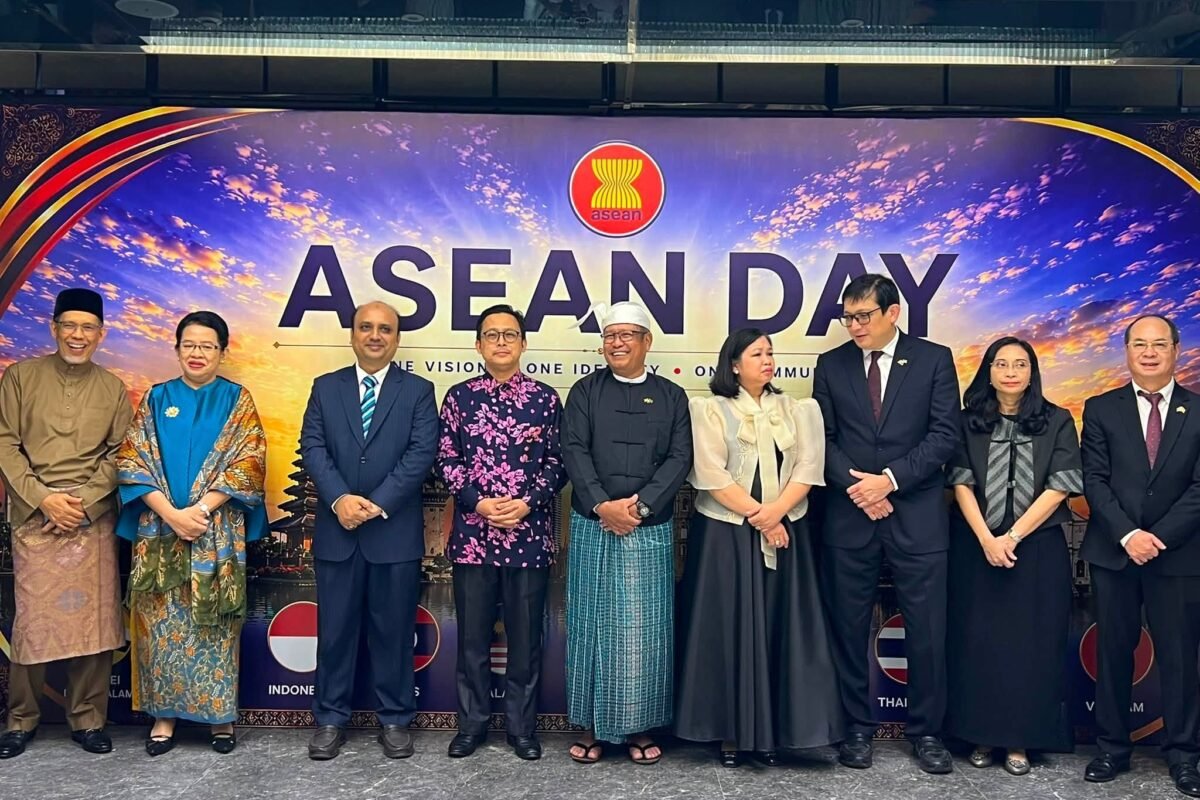 Business In Bangladesh Editor extended greeting on the&hellip;