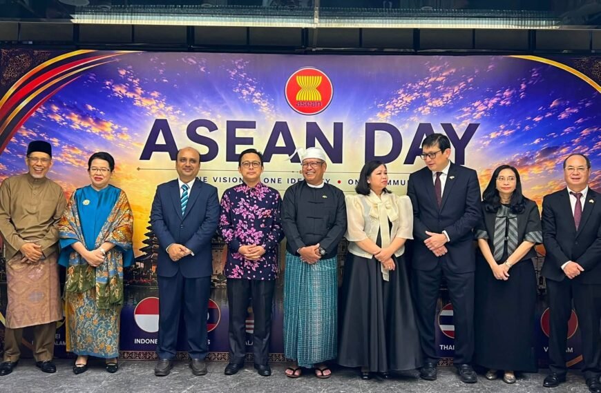 Business In Bangladesh Editor extended greeting on the occasion the 59th founding anniversary of ASEAN