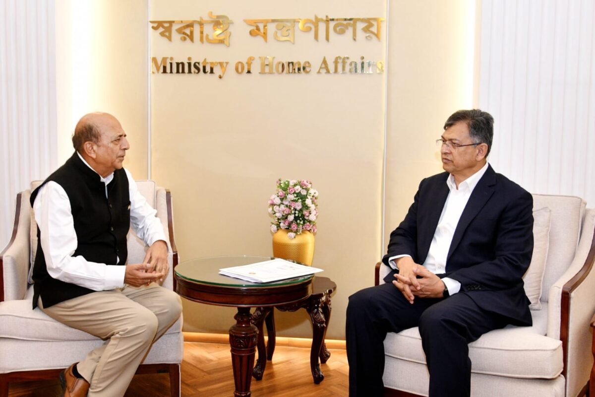 Indian High Commissioner meets Home Minister