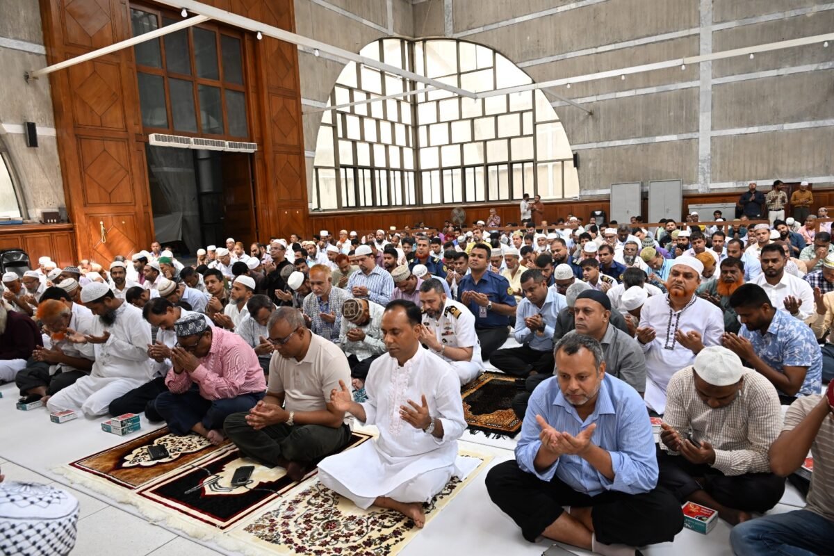 Acting Speaker participates in prayer and Milad Mahfil…