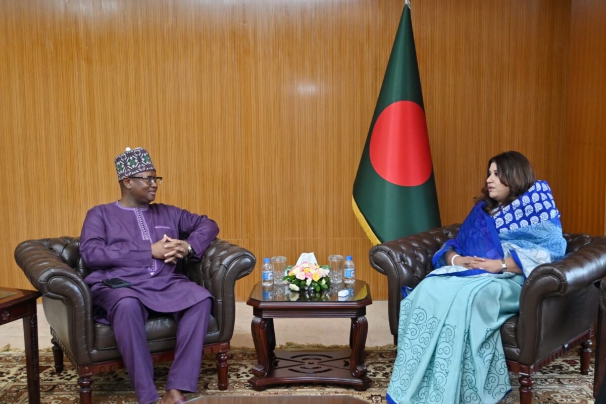 Bangladesh, Gambia stress on strengthening trade and cooperation
