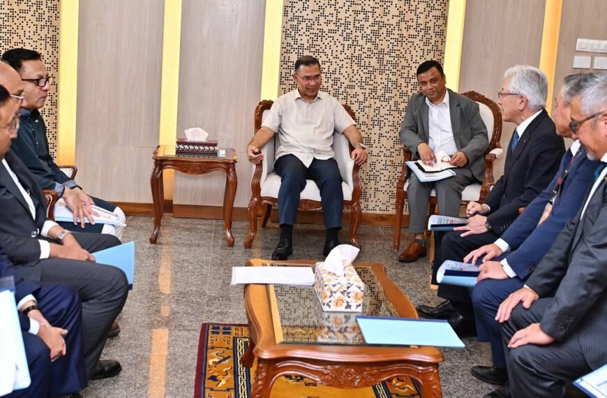 Toyota Interested in Investing in Vehicle Manufacturing and Hybrid Technology in Bangladesh